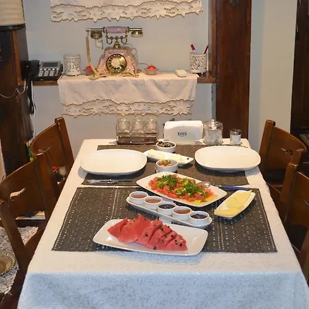 Papazin Konagi 2* Ayvalik
